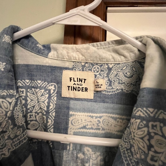 Flint and Tinder Trendy Blue Patchwork Casual Shirt - Picture 2 of 2